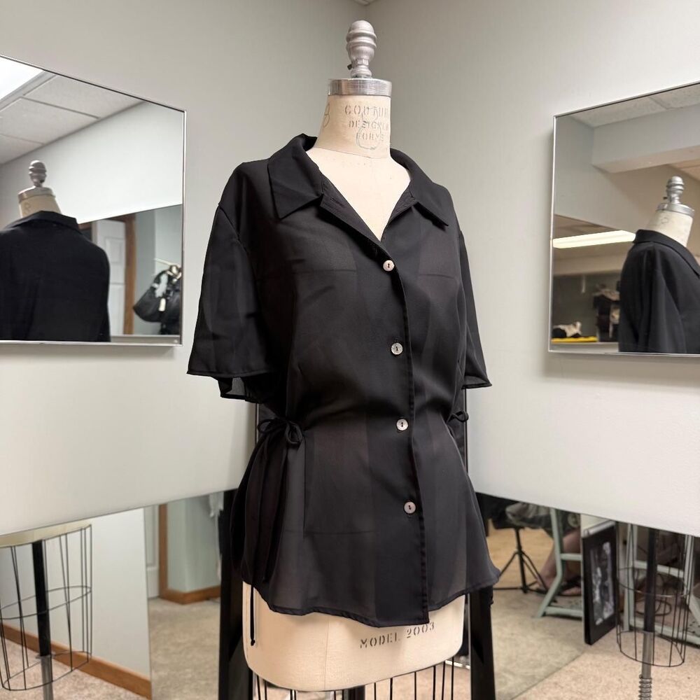 Black Short Sleeve Tie Waist Button Up Blouse